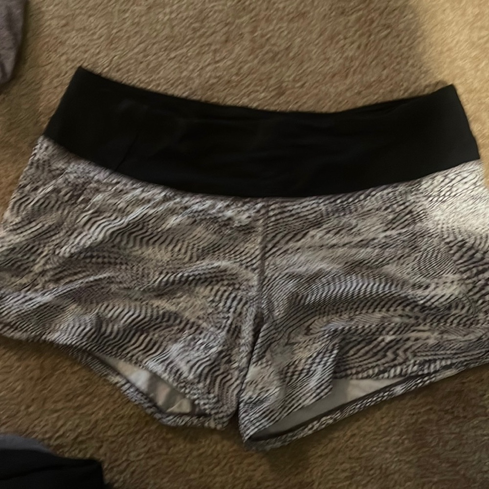Lululemon athletic Shorts